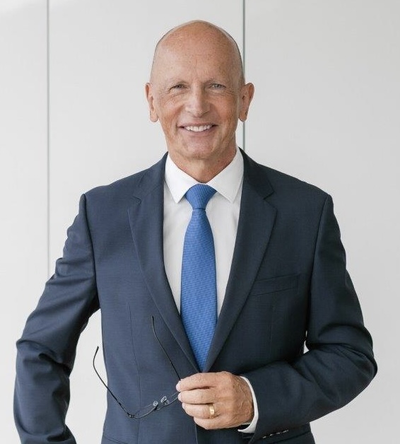 J. Florian Pfaff